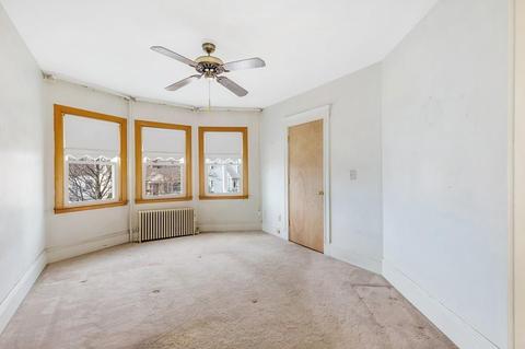 48 Woodlawn Ave, Everett, MA 02149 photo 4