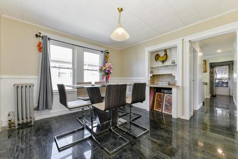 60 Estes St, Everett, MA 02149 photo 17