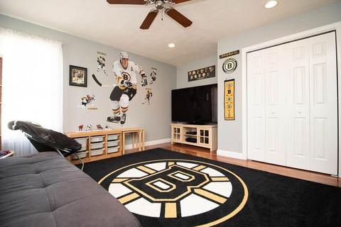 19 Mohawk Rd, Raynham, MA 02767 photo 21