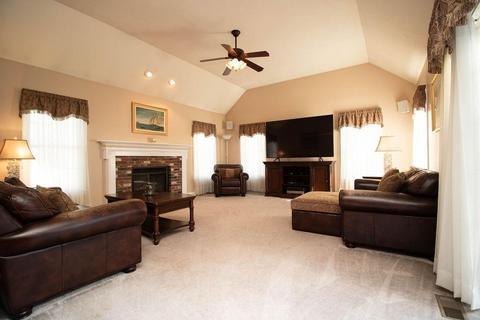 19 Mohawk Rd, Raynham, MA 02767 photo 14