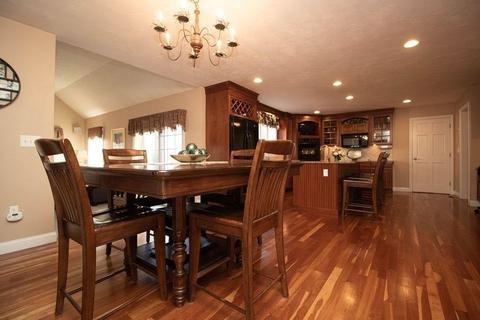 19 Mohawk Rd, Raynham, MA 02767 photo 10