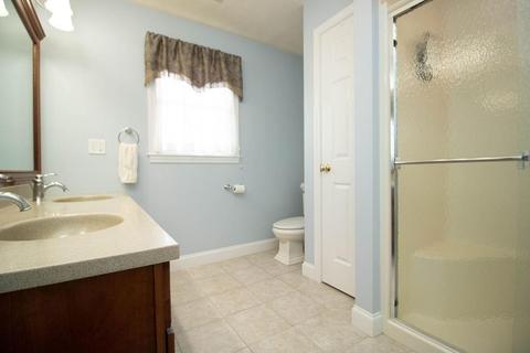 19 Mohawk Rd, Raynham, MA 02767 photo 18
