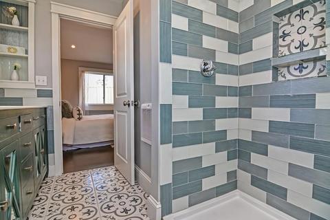 537 Washington St, Gloucester, MA 01930 photo 17