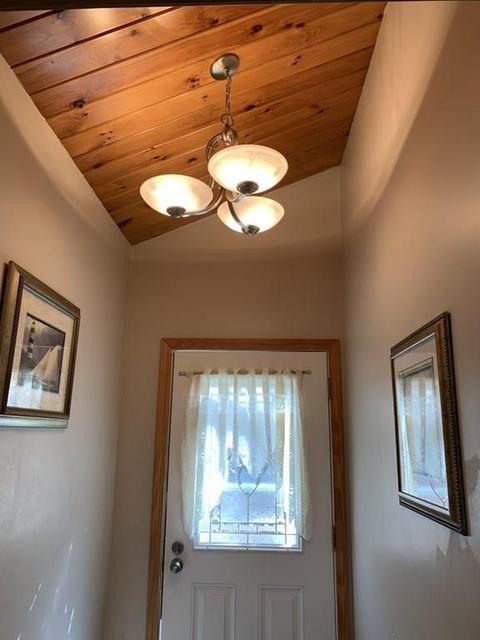 7 Riverview St, Fall River, MA 02724 photo 4