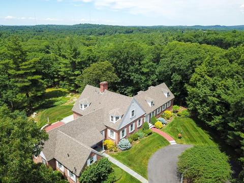 225 Schoolmasters Ln, Dedham, MA 02026 photo 1