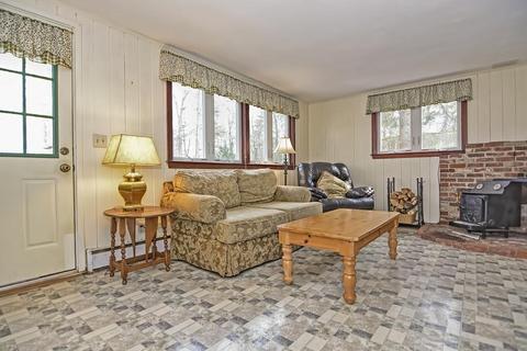 45 Walnut, Millis, MA 02054 photo 20