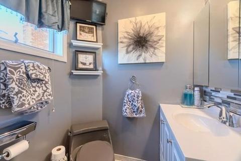 18 Henry St, Everett, MA 02149 photo 18