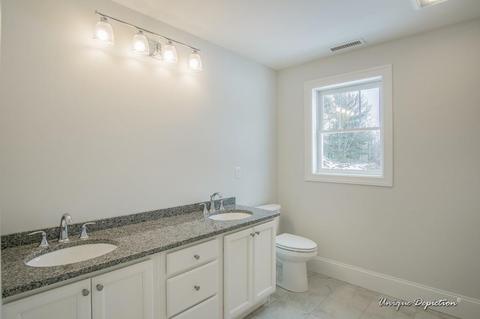 4 Labrador Ln, Hampton, NH 03842 photo 17