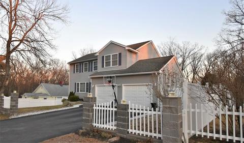 27 Aberdeen Rd, Springfield, MA 01109 photo 2