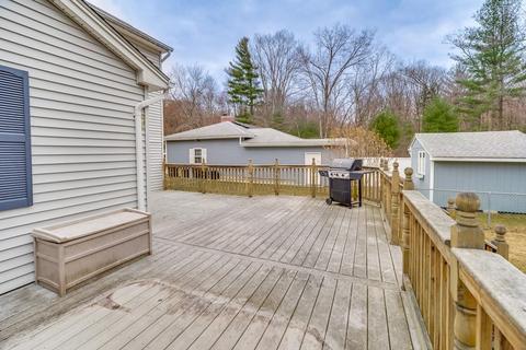 55 Dutchess St, Springfield, MA 01129 photo 11