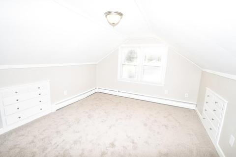 4 Brittany Rd, Springfield, MA 01151 photo 16