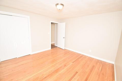 4 Brittany Rd, Springfield, MA 01151 photo 12