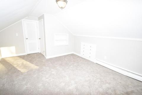 4 Brittany Rd, Springfield, MA 01151 photo 15