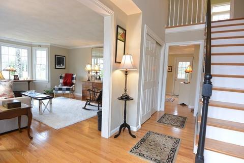 4 Bear Path, Clinton, MA 01510 photo 15