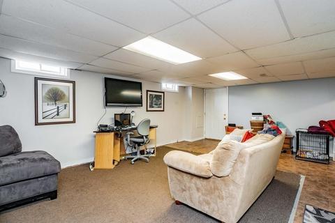 23 Delaware Ave, Springfield, MA 01119 photo 36