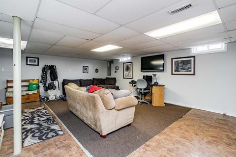 23 Delaware Ave, Springfield, MA 01119 photo 31