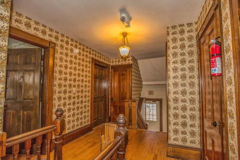 32 E Silver St, Westfield, MA 01085 photo 19