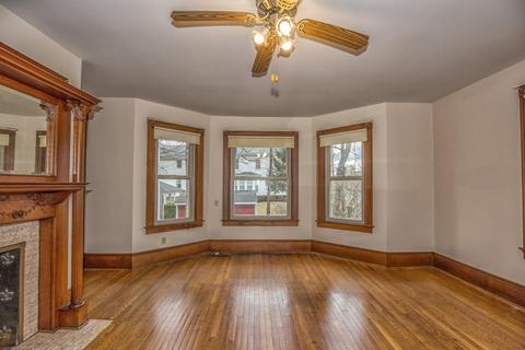 32 E Silver St, Westfield, MA 01085 photo 10