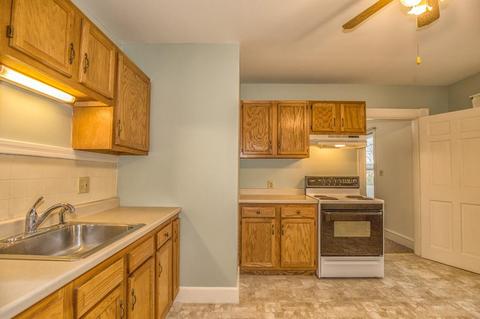 32 E Silver St, Westfield, MA 01085 photo 8