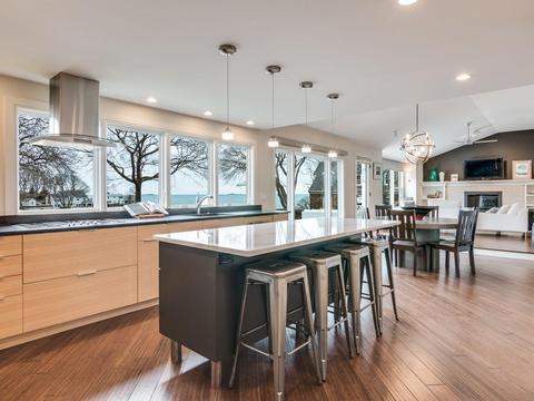 6 Lanthorn Ln, Beverly, MA 01915 photo 2