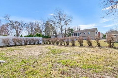 93 Bay State Rd, Chicopee, MA 01020 photo 24