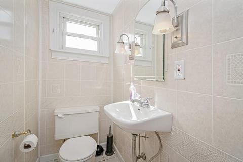 93 Bay State Rd, Chicopee, MA 01020 photo 11