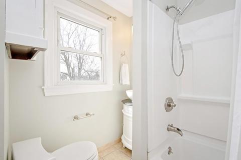 93 Bay State Rd, Chicopee, MA 01020 photo 15