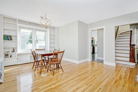 93 Bay State Rd, Chicopee, MA 01020 photo 6