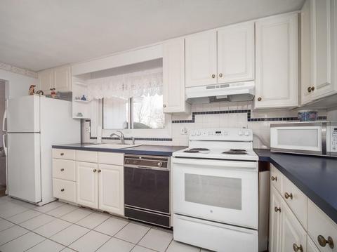 16 Cornell Rd, Danvers, MA 01923 photo 3