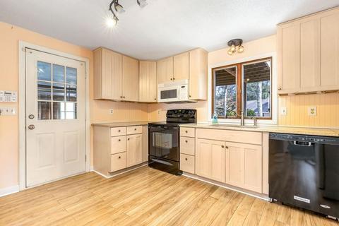 451 County Rd, Bourne, MA 02559 photo 12