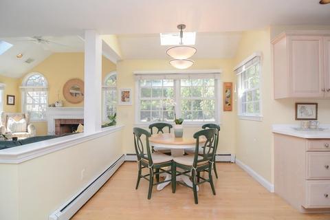 62 Cynthia Rd, Needham, MA 02494 photo 4