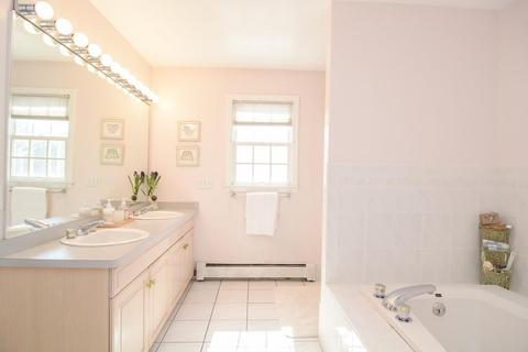62 Cynthia Rd, Needham, MA 02494 photo 13