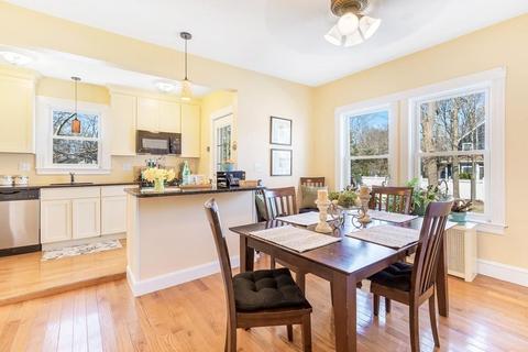 95 Howard St, Reading, MA 01867 photo 15