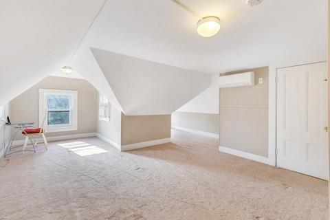 95 Howard St, Reading, MA 01867 photo 22