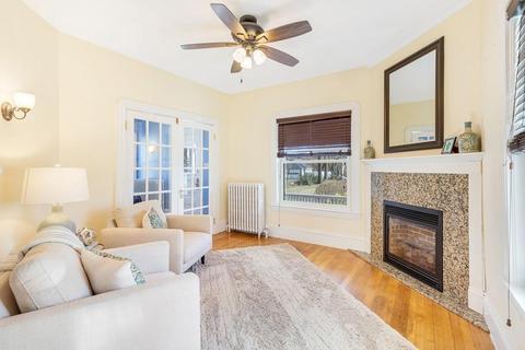 95 Howard St, Reading, MA 01867 photo 8