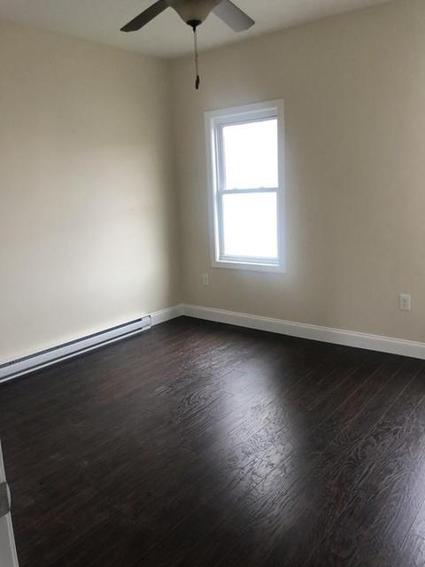 185 Palmer St, Fall River, MA 02724 photo 8