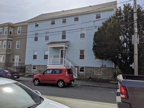 185 Palmer St, Fall River, MA 02724 photo 2