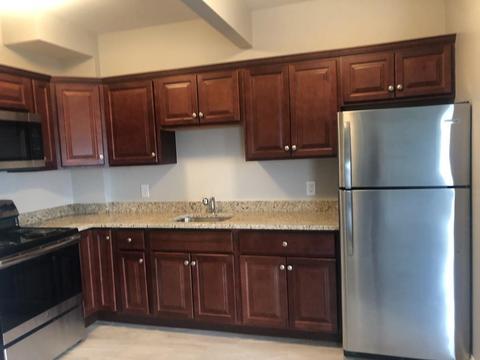 185 Palmer St, Fall River, MA 02724 photo 6