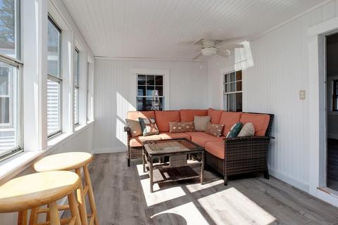 17 Hiawatha Rd, Wareham, MA 02571 photo 4