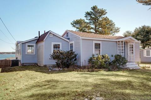17 Hiawatha Rd, Wareham, MA 02571 photo 2