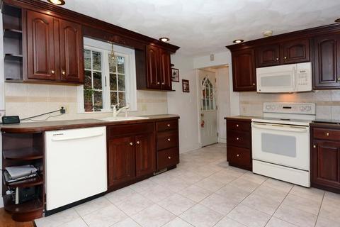 47 Mount Washington St, Everett, MA 02149 photo 4