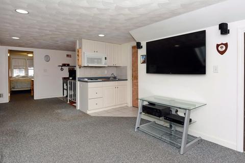 47 Mount Washington St, Everett, MA 02149 photo 14