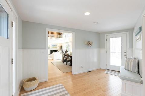 40 Glenneagle Dr, Mashpee, MA 02649 photo 8