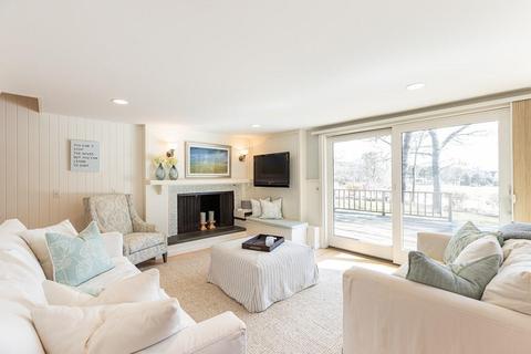 40 Glenneagle Dr, Mashpee, MA 02649 photo 17