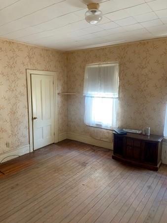 1397 Globe St, Fall River, MA 02721 photo 4
