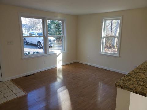 73 Orrs Ave, Barnstable, MA 02601 photo 9