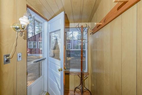 11 Charles St, Wareham, MA 02571 photo 5