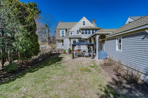 37 Pineywoods Ave, Springfield, MA 01108 photo 35