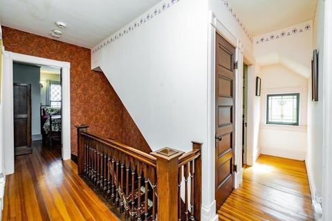 37 Pineywoods Ave, Springfield, MA 01108 photo 23