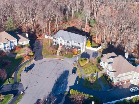 11 Gregory Ln, Reading, MA 01867 photo 4